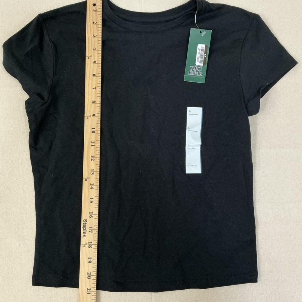 Wild Fable black basic tee - Picture 3 of 5